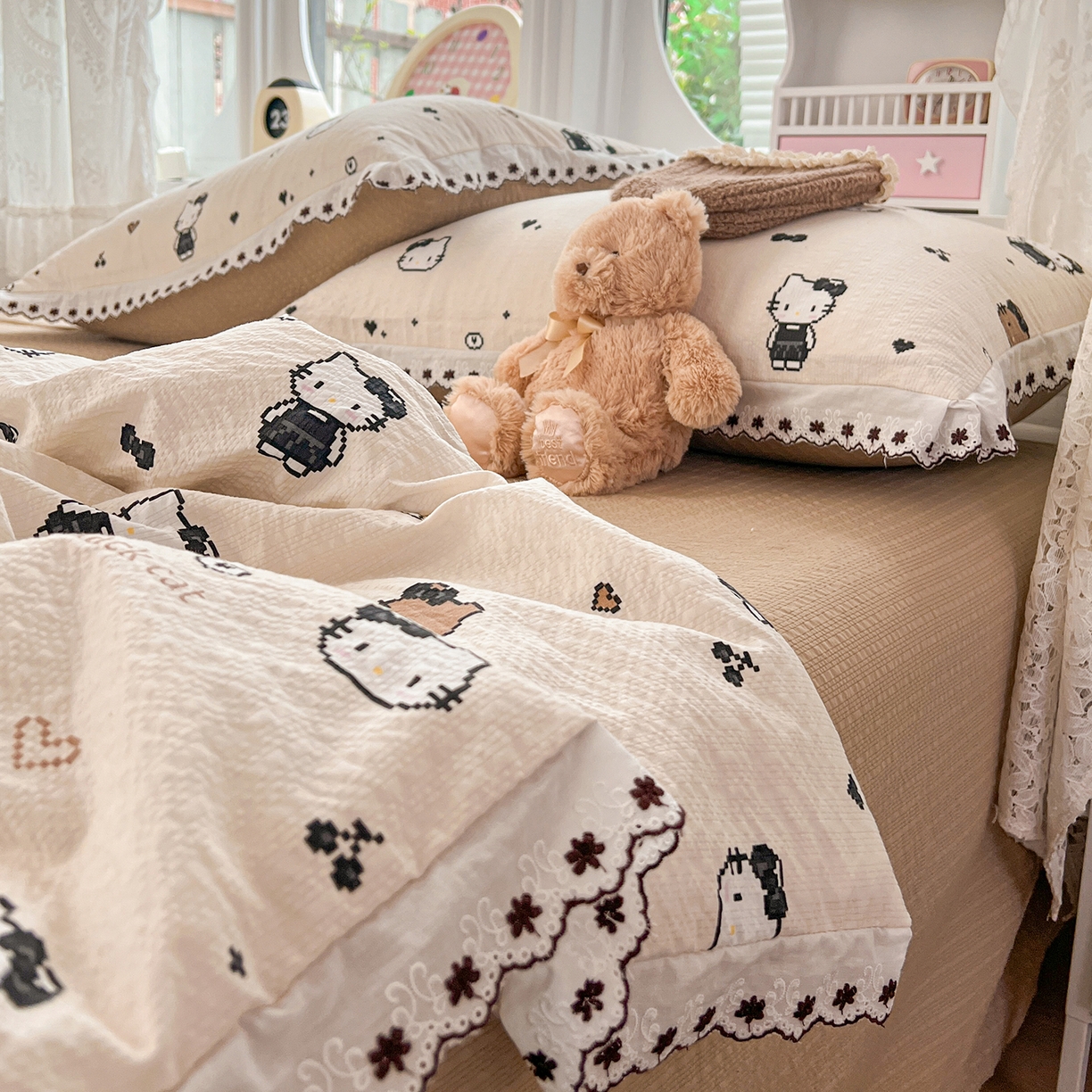 91家纺网 家纺一手货源 找家纺 恒尚居 2026新款A类泡芙纱花边夏被夏凉被空调被四套件 【甜妹小猫】全棉花边