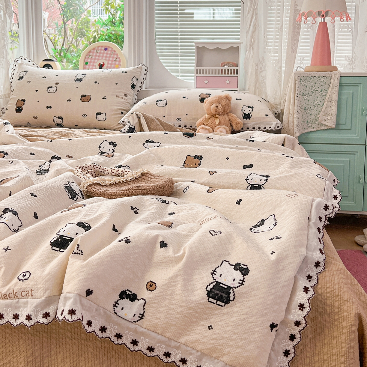 91家纺网 家纺一手货源 找家纺 恒尚居 2026新款A类泡芙纱花边夏被夏凉被空调被四套件 【甜妹小猫】全棉花边