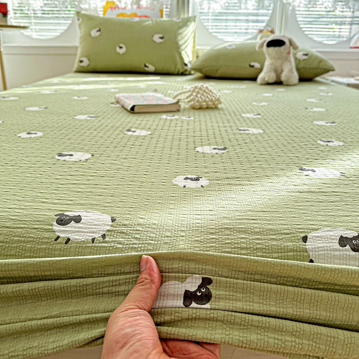 91家纺网 家纺一手货源 找家纺 欧妮家纺 2026新款泡芙棉单床笠-床垫保护套 泡芙-羊羊牧场