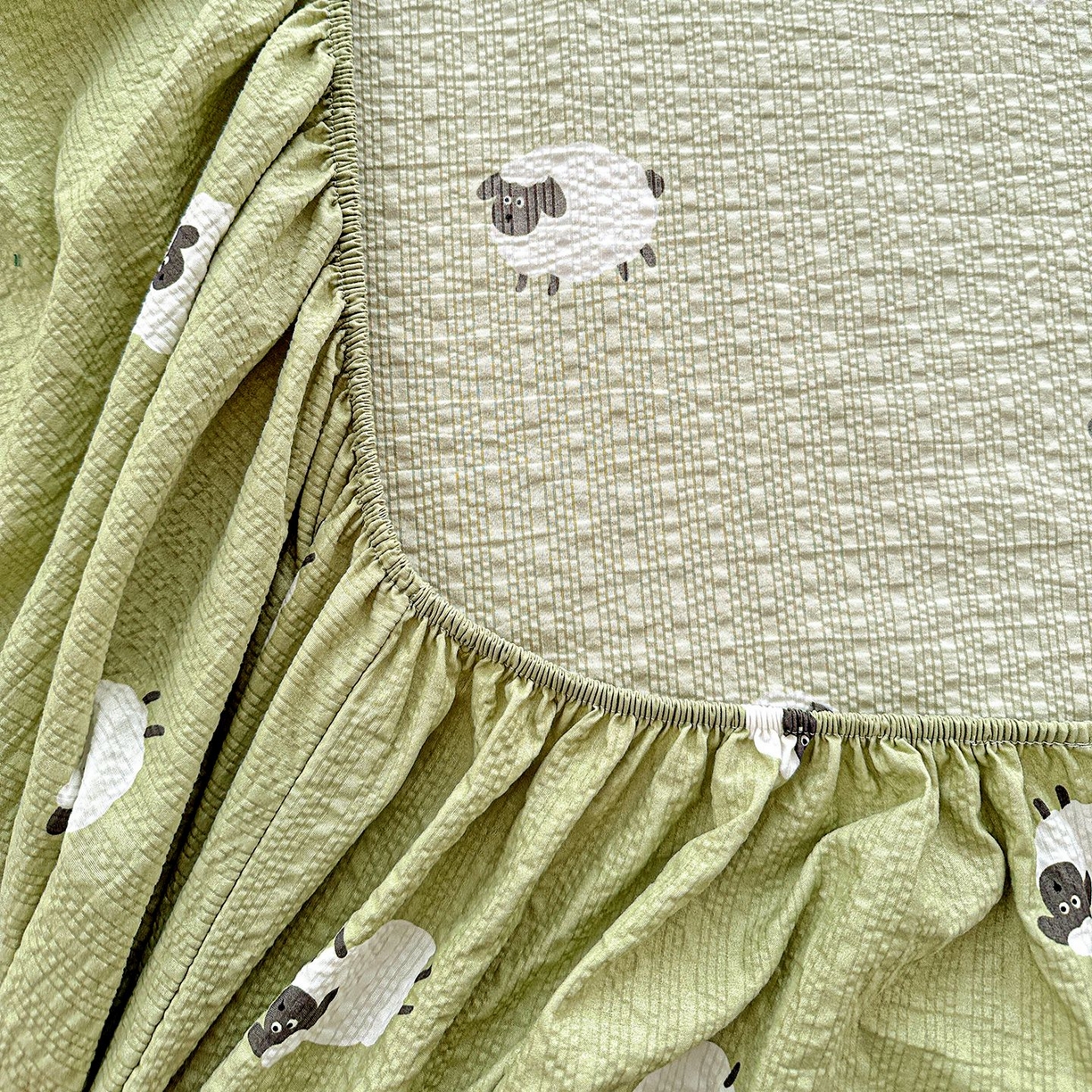 91家纺网 家纺一手货源 找家纺 欧妮家纺 2026新款泡芙棉单床笠-床垫保护套 泡芙-羊羊牧场