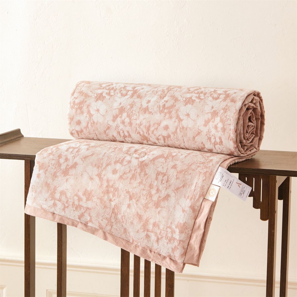 91家纺网 家纺一手货源 找家纺 瑞米家居 2026新款全棉色织花夏被夏凉被空调被 知澜-肉粉