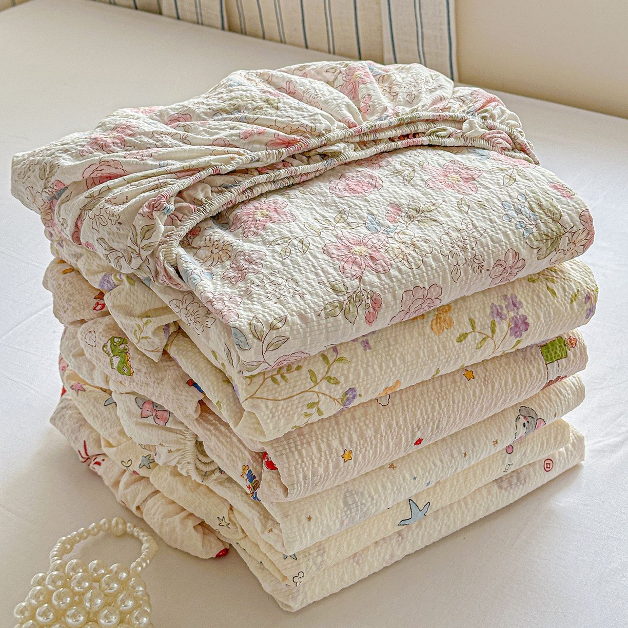 91家纺网 家纺一手货源 找家纺 欧妮家纺 2026新款泡芙棉单床笠-床垫保护套 组合图