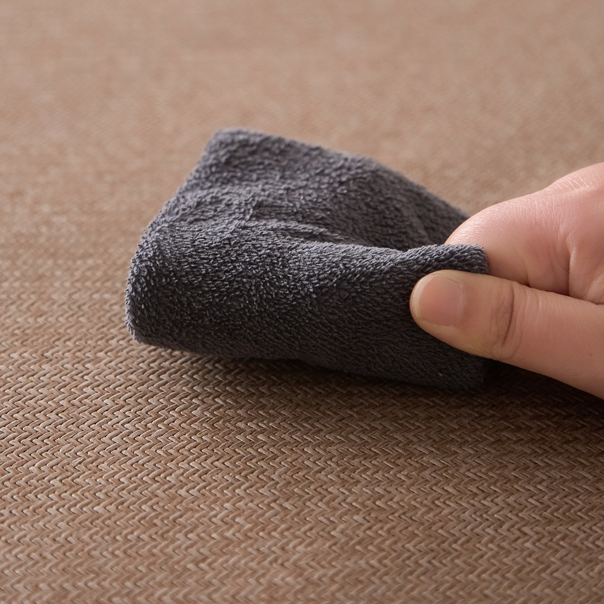 91家纺网 家纺一手货源 找家纺 JUICY 橘滋家纺 2026新款夏日高端簌凉藤席三件套 沉木咖