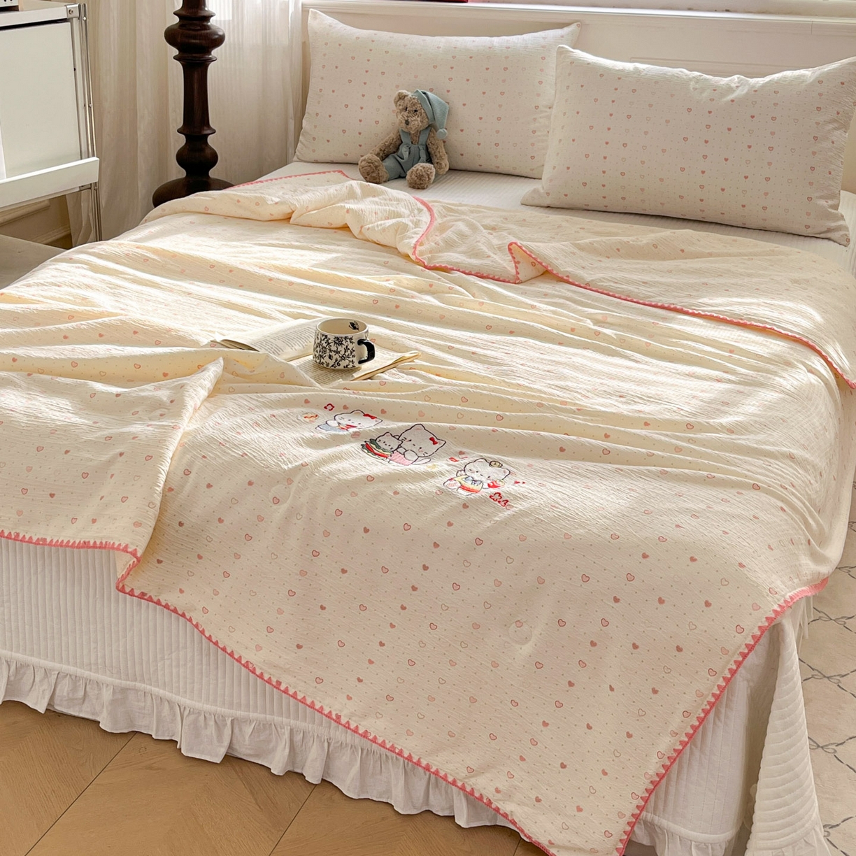 91家纺网 家纺一手货源 找家纺 （总）一加一 2026新款皱皱纱绣花三角针大豆夏被夏凉被空调被三件套