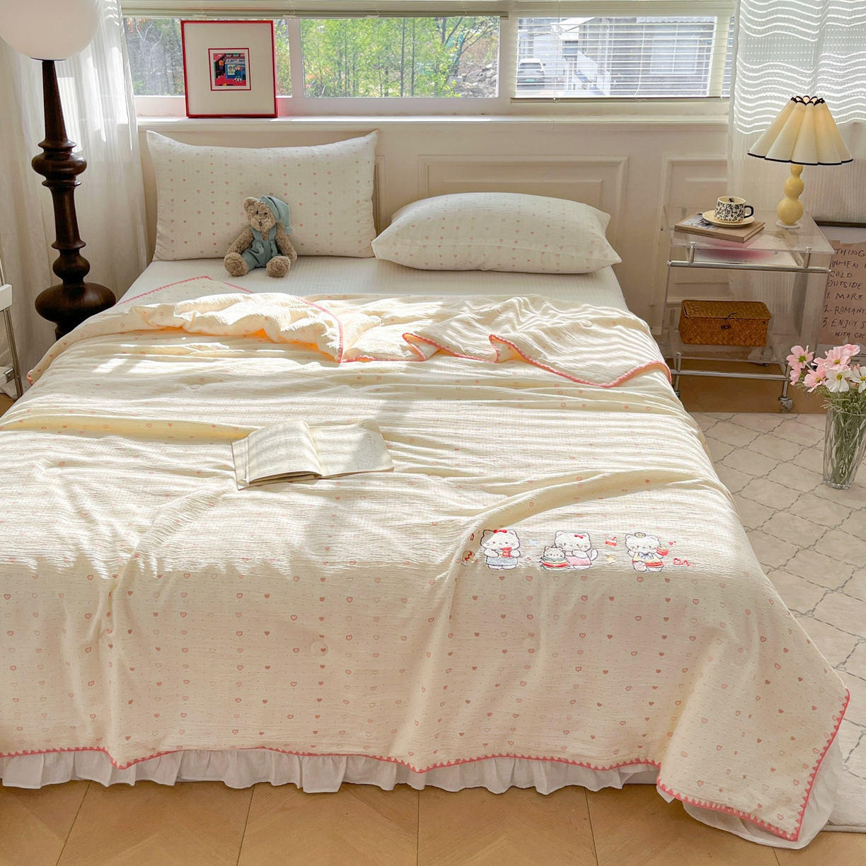 91家纺网 家纺一手货源 找家纺 一加一 2026新款皱皱纱绣花三角针大豆夏被夏凉被空调被三件套 爱心猫（粉）