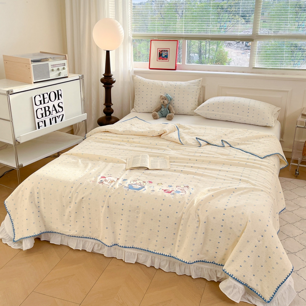 91家纺网 家纺一手货源 找家纺 一加一 2026新款皱皱纱绣花三角针大豆夏被夏凉被空调被三件套 卡皮巴拉