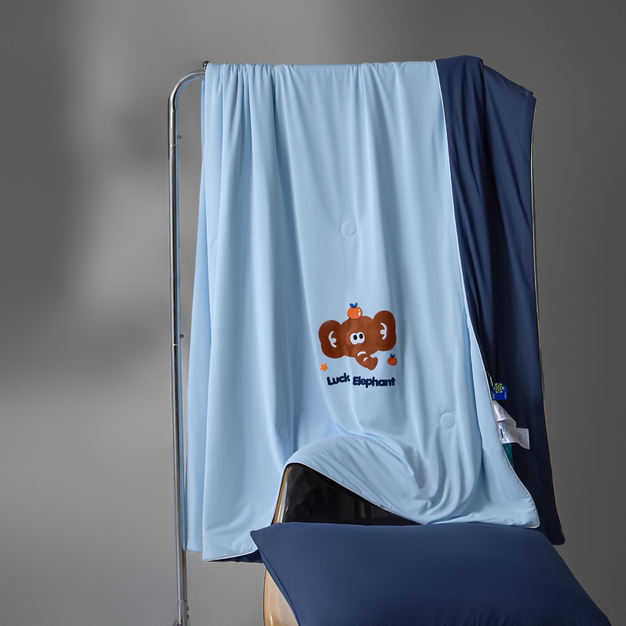 91家纺网 家纺一手货源 找家纺 一加一 2026新款凉感冰皮冰蚕被夏被夏凉被空调被 柿柿如意象