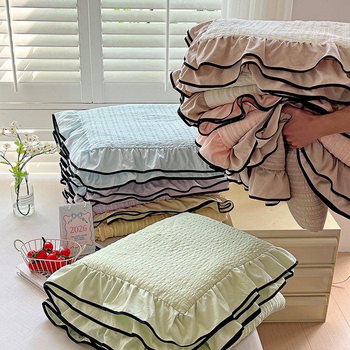 91家纺网 家纺一手货源 找家纺 仟网汇 2026新款法式花边泡芙纱四件套 小黑马