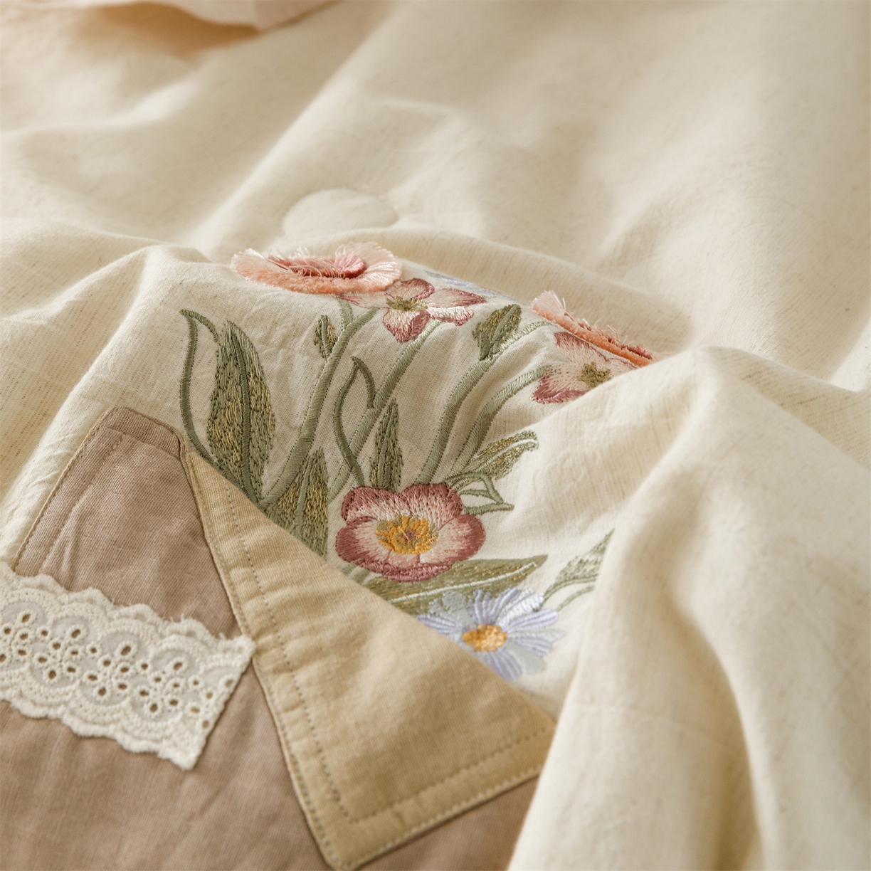 91家纺网 家纺一手货源 找家纺 瑞米家居 2026新款棉麻床盖夏被四件套-繁花 繁花-粉