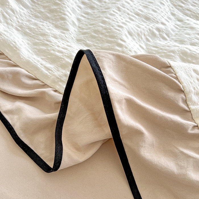 91家纺网 家纺一手货源 找家纺 仟网汇 2026新款赫本纯色泡泡纱花边款夏被夏凉被空调被四件套 奶白咖