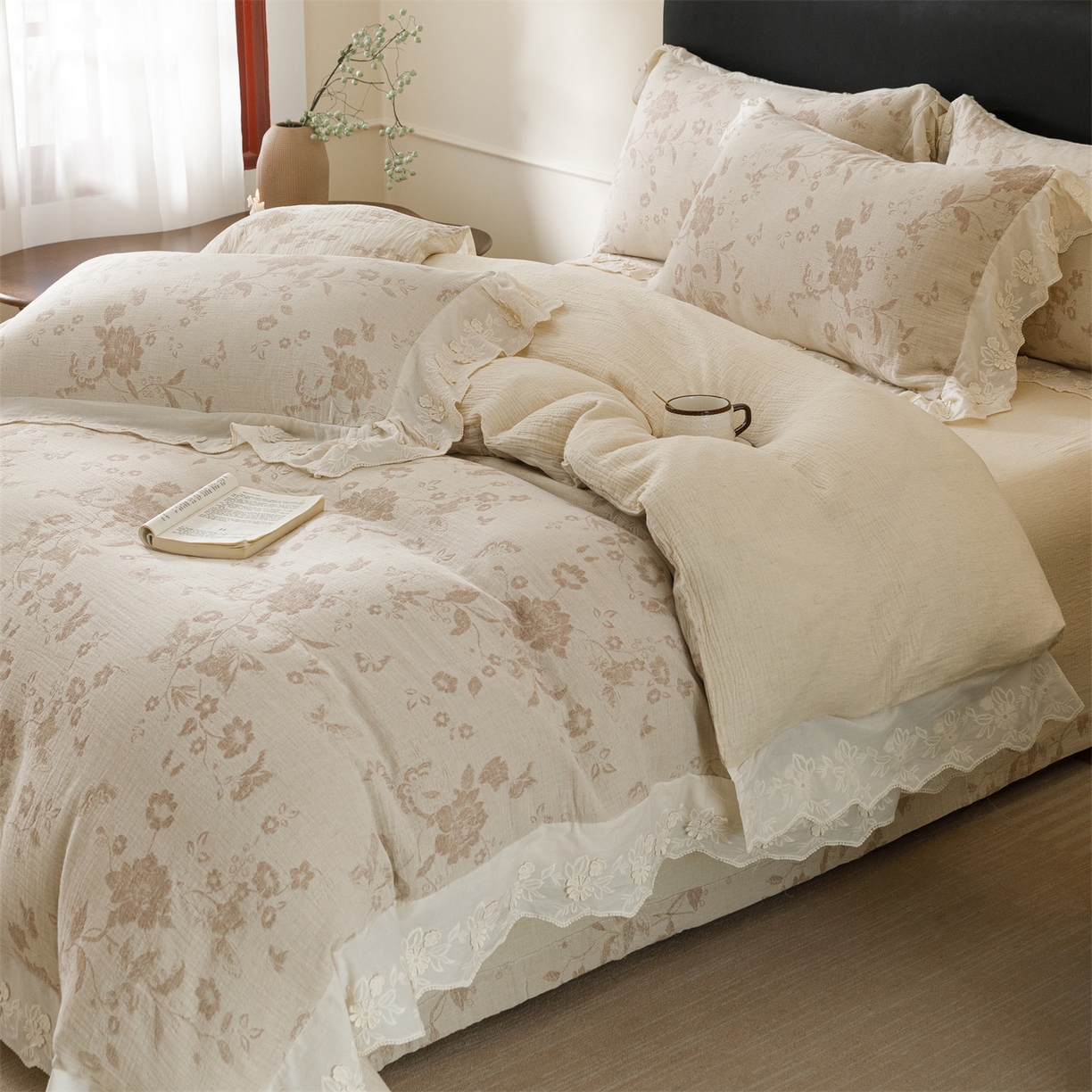 91家纺网 家纺一手货源 找家纺 瑞米家居 2026新款A类棉麻提花花边款四件套-花蝶轻舞 花蝶轻舞-红咖