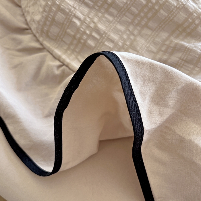 91家纺网 家纺一手货源 找家纺 仟网汇 2026新款赫本纯色泡泡纱花边款夏被夏凉被空调被四件套 奶咖