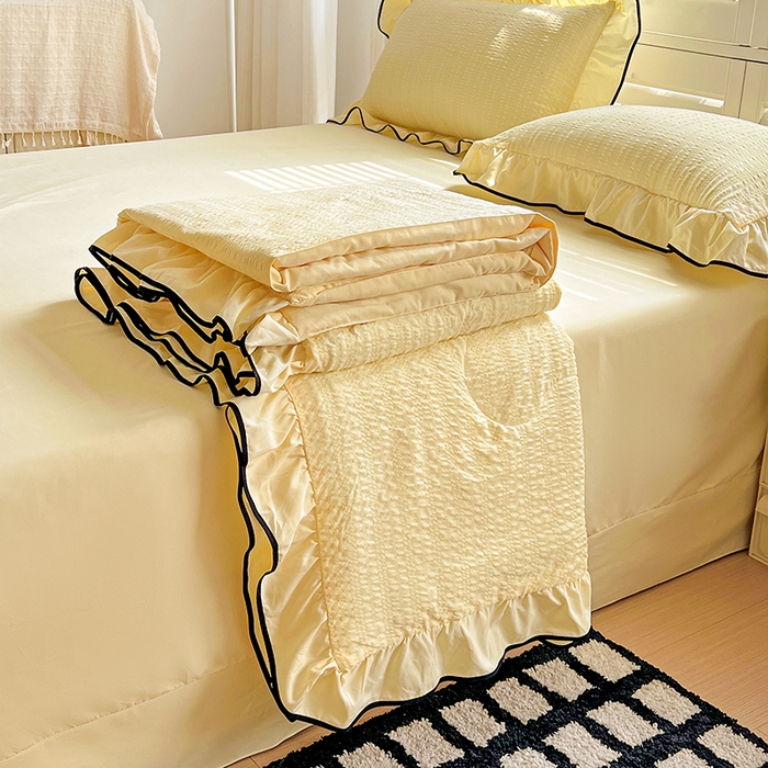 仟网汇 2026新款赫本纯色泡泡纱花边款夏被夏凉被空调被四件套 起司