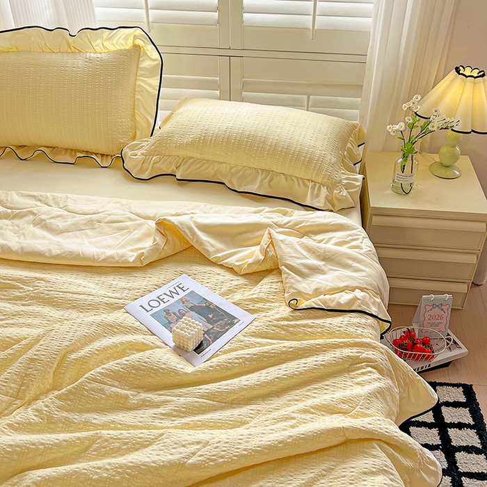 91家纺网 家纺一手货源 找家纺 仟网汇 2026新款赫本纯色泡泡纱花边款夏被夏凉被空调被四件套 起司