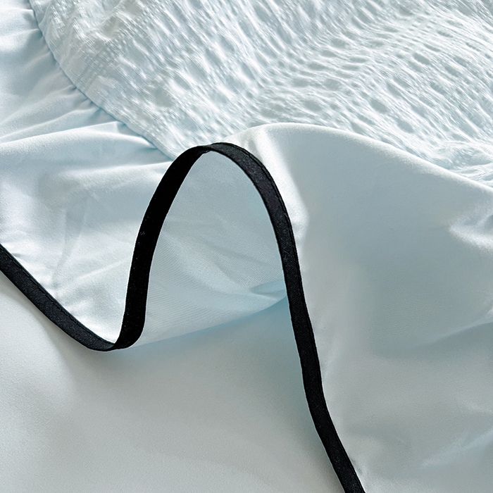 91家纺网 家纺一手货源 找家纺 仟网汇 2026新款赫本纯色泡泡纱花边款夏被夏凉被空调被四件套 天空蓝