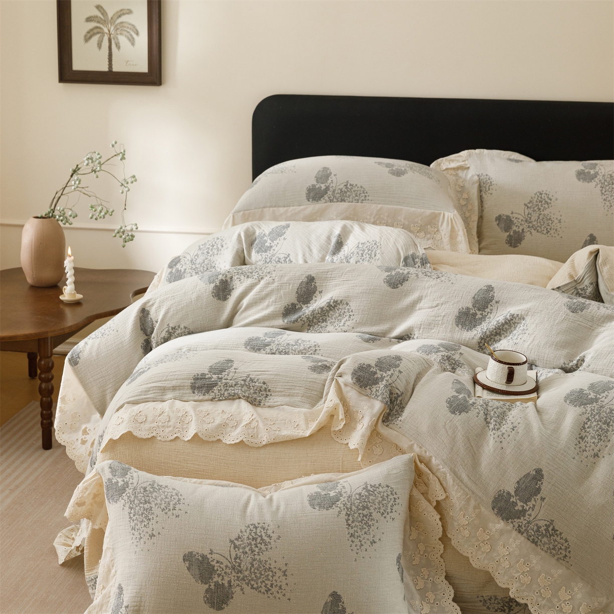 91家纺网 家纺一手货源 找家纺 瑞米家居 2026新款A类棉麻提花花边款四件套-翩然乐语 翩然乐语-深灰