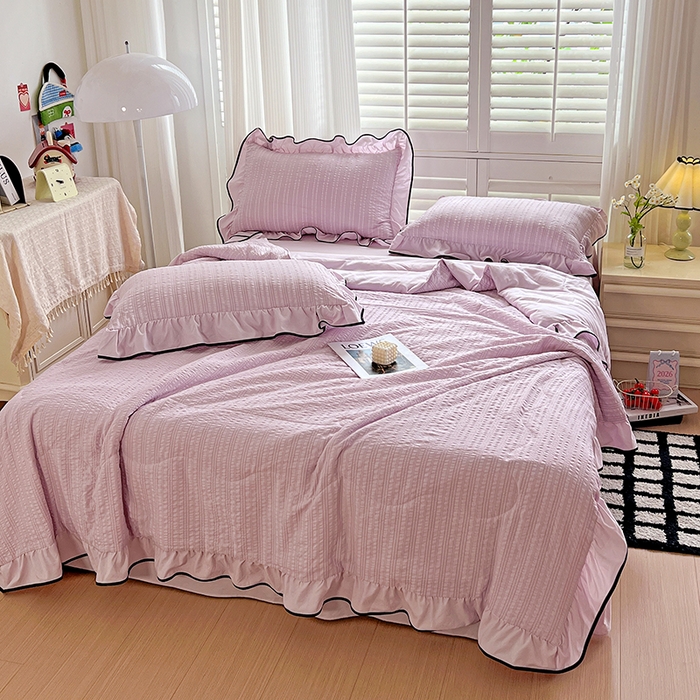 91家纺网 家纺一手货源 找家纺 仟网汇 2026新款赫本纯色泡泡纱花边款夏被夏凉被空调被四件套 香芋紫