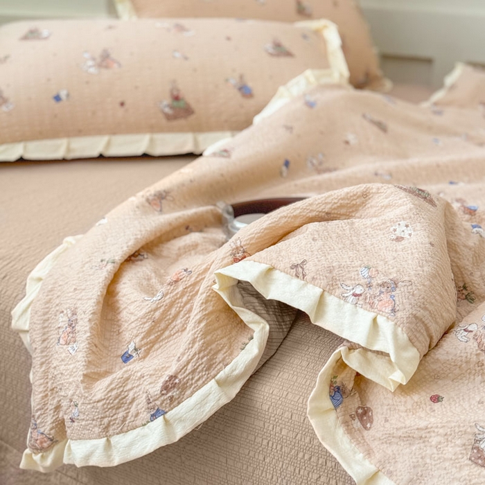 91家纺网 家纺一手货源 找家纺 （总）迪梦姿家纺 2026新款泡芙纱花边款夏被四件套-款式二