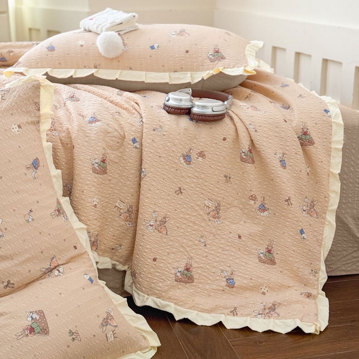 91家纺网 家纺一手货源 找家纺 （总）迪梦姿家纺 2026新款泡芙纱花边款夏被四件套-款式二