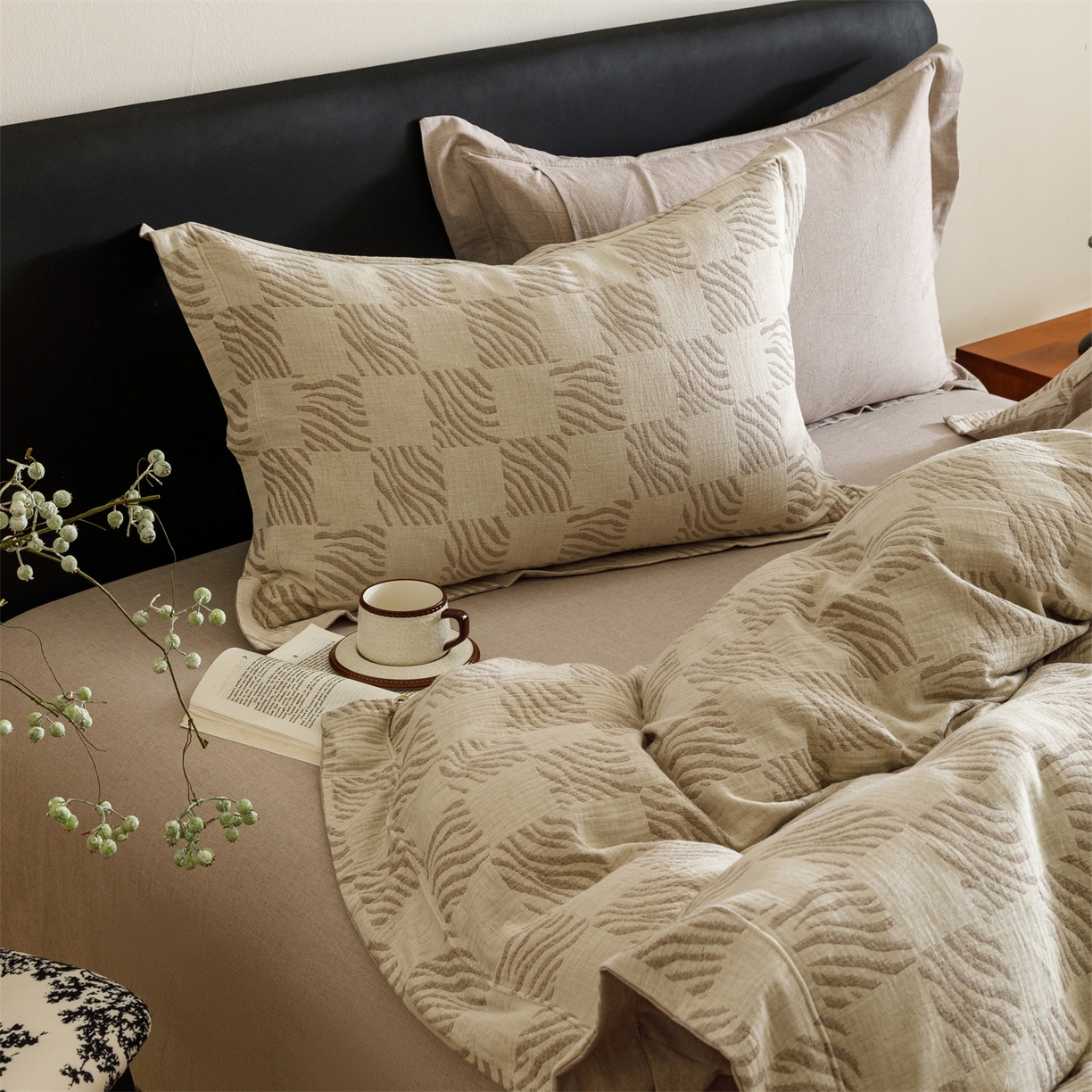 91家纺网 家纺一手货源 找家纺 瑞米家居 2026新款埋绳款棉麻四件套-简物纯质 简物纯质-红咖