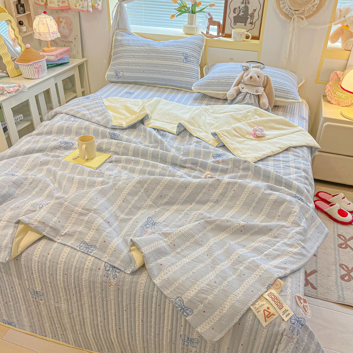 91家纺网 家纺一手货源 找家纺 欧妮家纺 2026新款A类云感双层纱夏被单床盖 夏日条纹