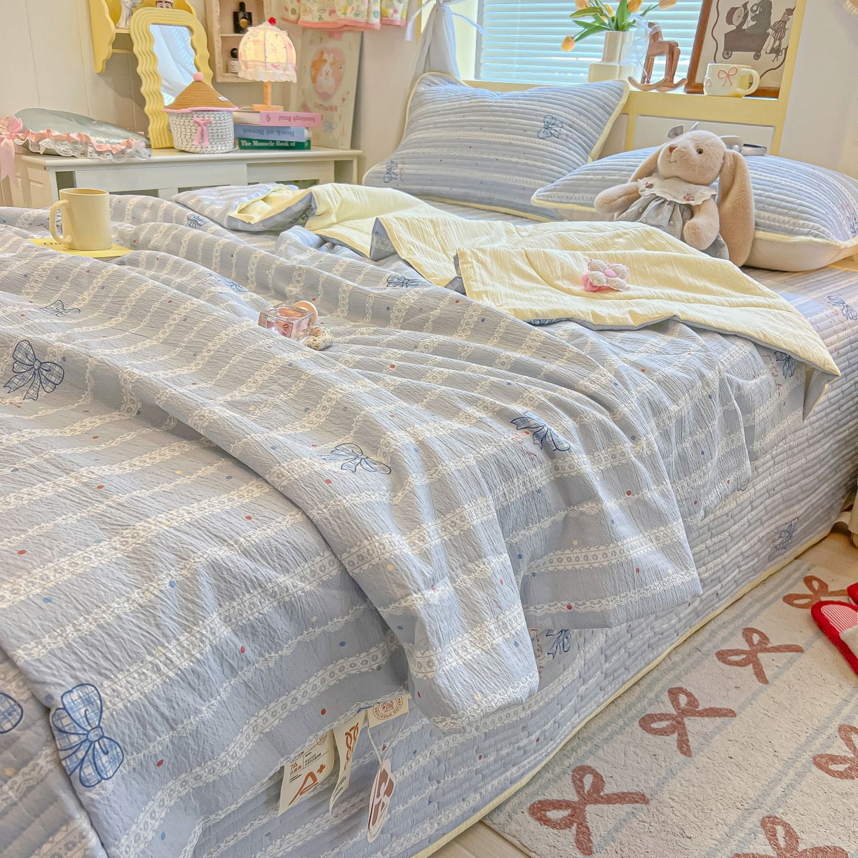 91家纺网 家纺一手货源 找家纺 欧妮家纺 2026新款A类云感双层纱夏被单床盖 夏日条纹