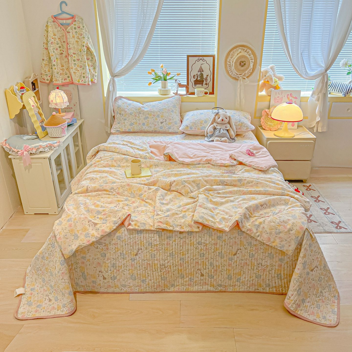 91家纺网 家纺一手货源 找家纺 欧妮家纺 2026新款A类云感双层纱夏被单床盖 粉调