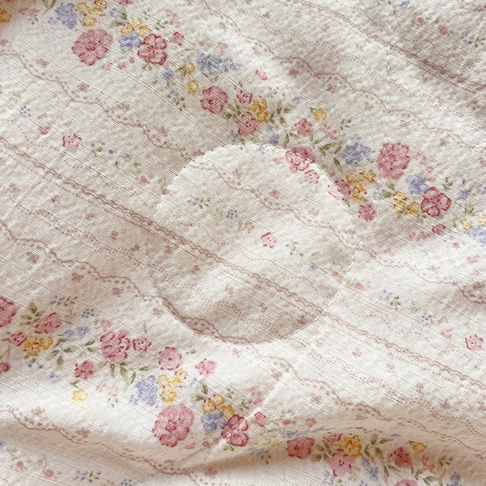 91家纺网 家纺一手货源 找家纺 仟网汇 2026新款彩色花边木棉皱皱纱夏被夏凉被空调被四件套 扶摇