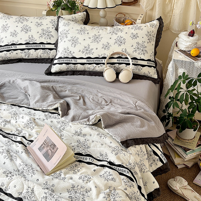 91家纺网 家纺一手货源 找家纺 仟网汇 2026新款彩色花边木棉皱皱纱夏被夏凉被空调被四件套 赫本