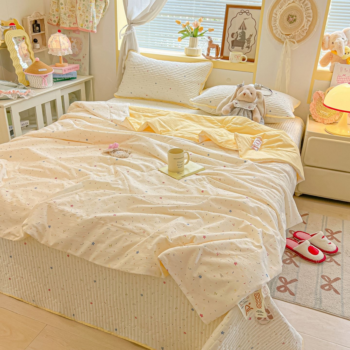 91家纺网 家纺一手货源 找家纺 欧妮家纺 2026新款A类云感双层纱夏被床盖四件套 织梦