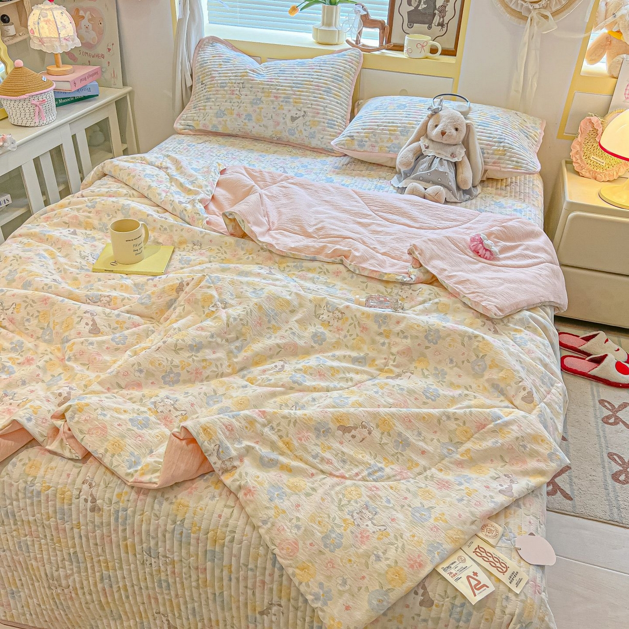 91家纺网 家纺一手货源 找家纺 欧妮家纺 2026新款A类云感双层纱夏被床盖四件套 粉调