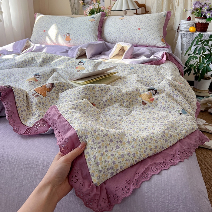 91家纺网 家纺一手货源 找家纺 仟网汇 2026新款彩色花边木棉皱皱纱夏被夏凉被空调被四件套 花间女孩