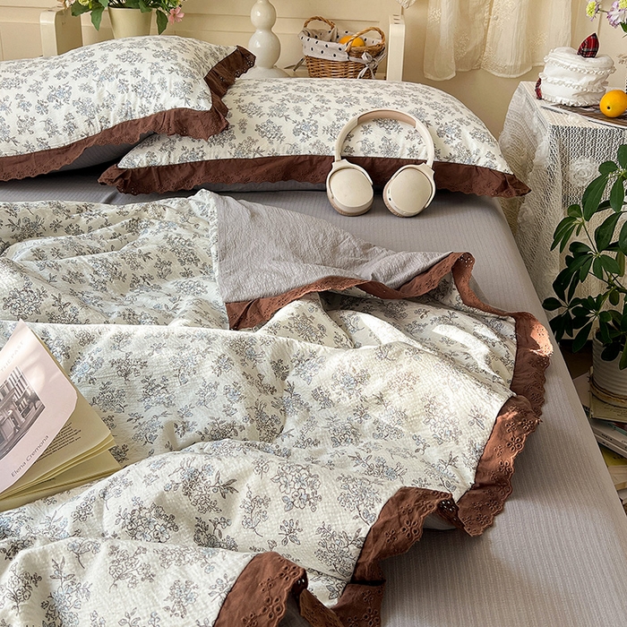 91家纺网 家纺一手货源 找家纺 仟网汇 2026新款彩色花边木棉皱皱纱夏被夏凉被空调被四件套 阑珊