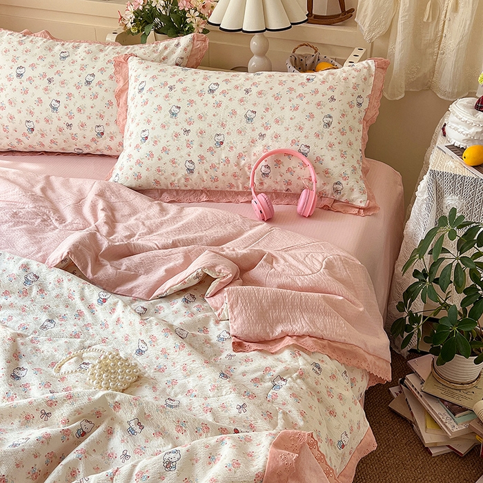 91家纺网 家纺一手货源 找家纺 仟网汇 2026新款彩色花边木棉皱皱纱夏被夏凉被空调被四件套 奶芙喵