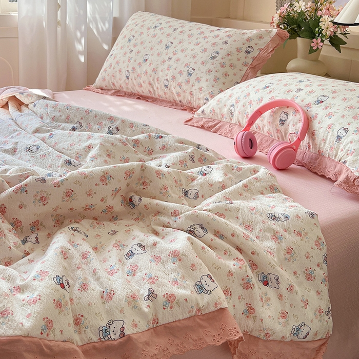 91家纺网 家纺一手货源 找家纺 仟网汇 2026新款彩色花边木棉皱皱纱夏被夏凉被空调被四件套 奶芙喵