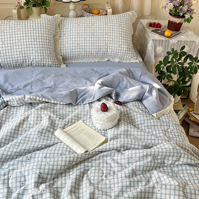 91家纺网 家纺一手货源 找家纺 仟网汇 2026新款彩色花边木棉皱皱纱夏被夏凉被空调被四件套 甜心格格