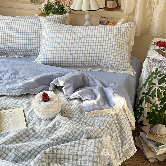 91家纺网 家纺一手货源 找家纺 仟网汇 2026新款彩色花边木棉皱皱纱夏被夏凉被空调被四件套 甜心格格