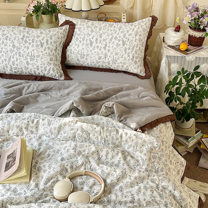 91家纺网 家纺一手货源 找家纺 仟网汇 2026新款彩色花边木棉皱皱纱夏被夏凉被空调被四件套 野餐兔