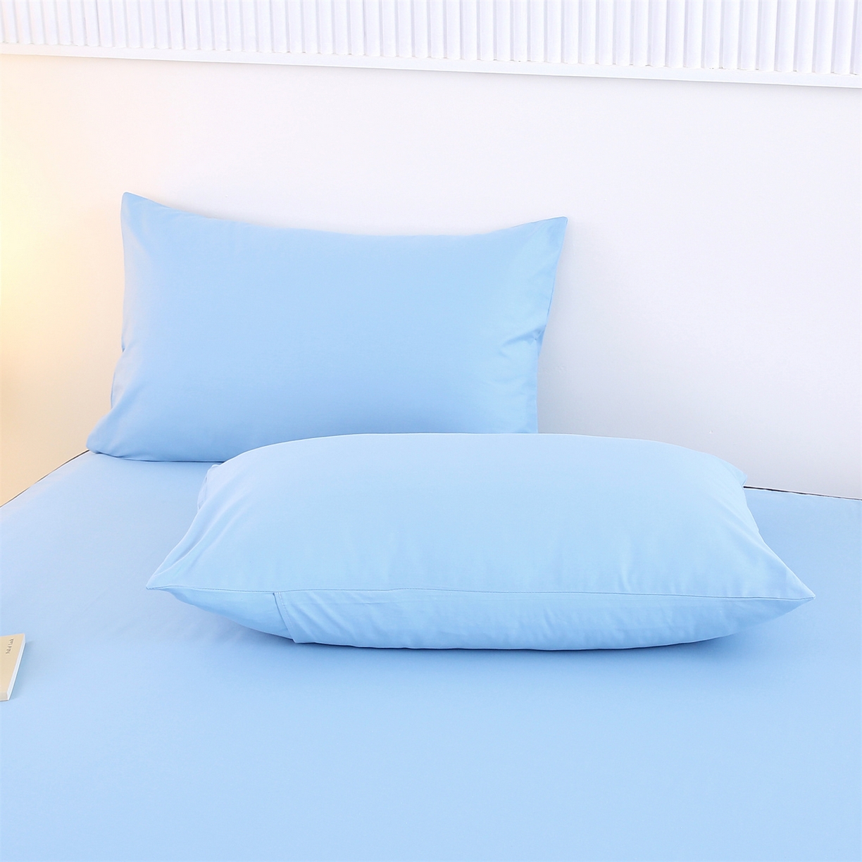 91家纺网 家纺一手货源 找家纺 欧妮家纺 2026新款全棉纯棉斜纹刺绣单床笠三件套 一见倾心-婴儿蓝