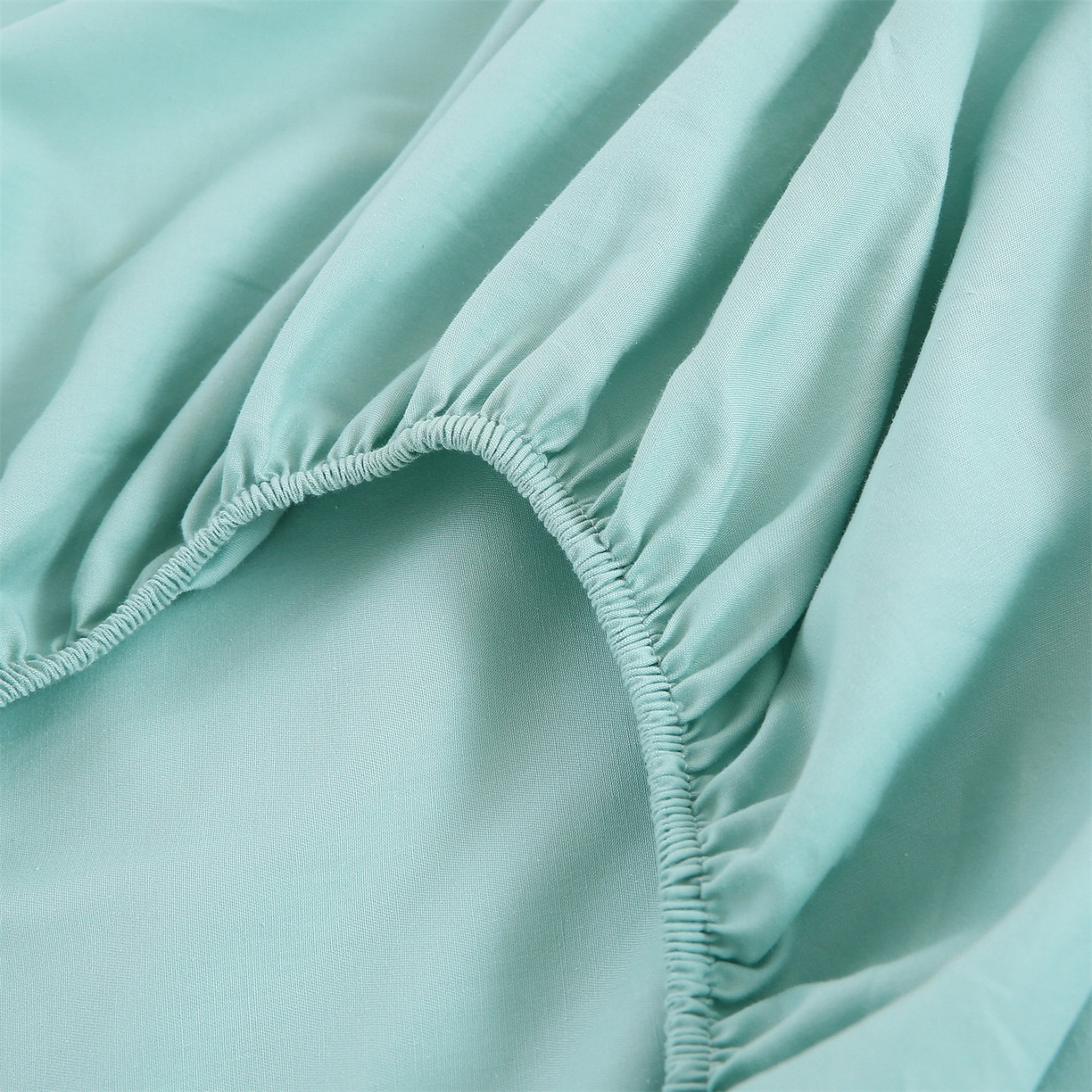 91家纺网 家纺一手货源 找家纺 欧妮家纺 2026新款全棉纯棉斜纹刺绣单床笠三件套 一见倾心-蒂芙尼蓝