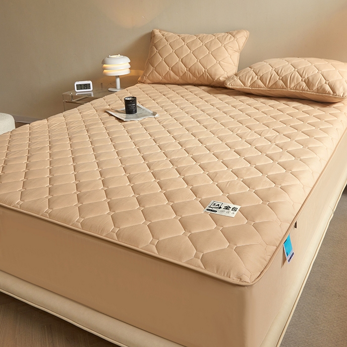 91家纺网 家纺一手货源 找家纺 欧妮家纺 2026新款六面全包夹棉床笠-席梦思保护套 六面全包-卡其色