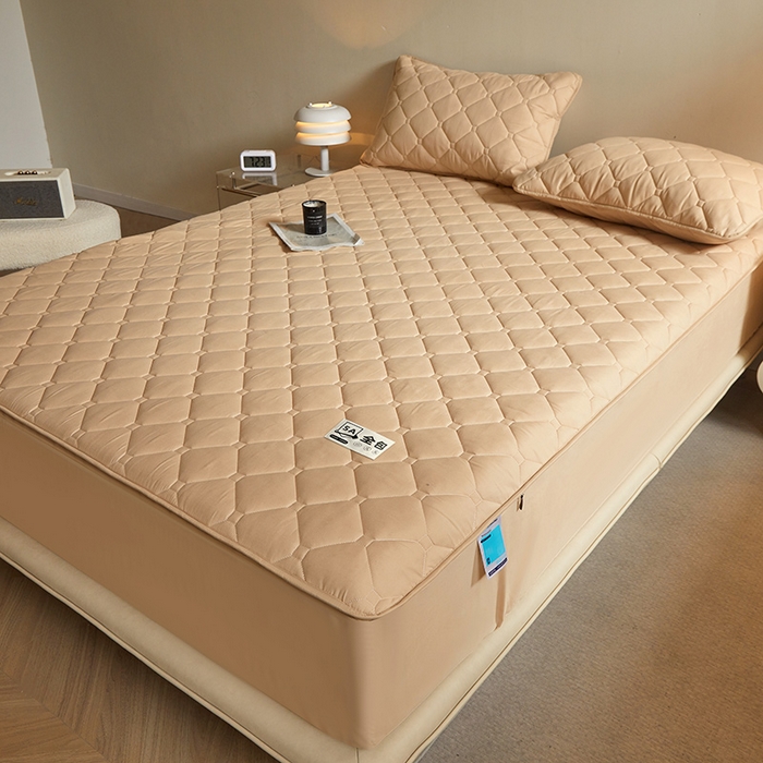 91家纺网 家纺一手货源 找家纺 欧妮家纺 2026新款六面全包夹棉床笠-席梦思保护套 六面全包-卡其色