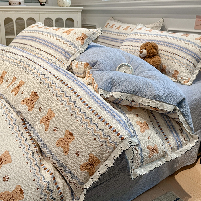 91家纺网 家纺一手货源 找家纺 仟网汇 2026新款法式花边泡芙纱四件套 笨笨熊