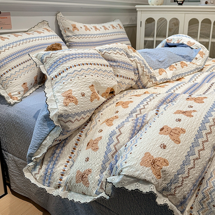 91家纺网 家纺一手货源 找家纺 仟网汇 2026新款法式花边泡芙纱四件套 笨笨熊