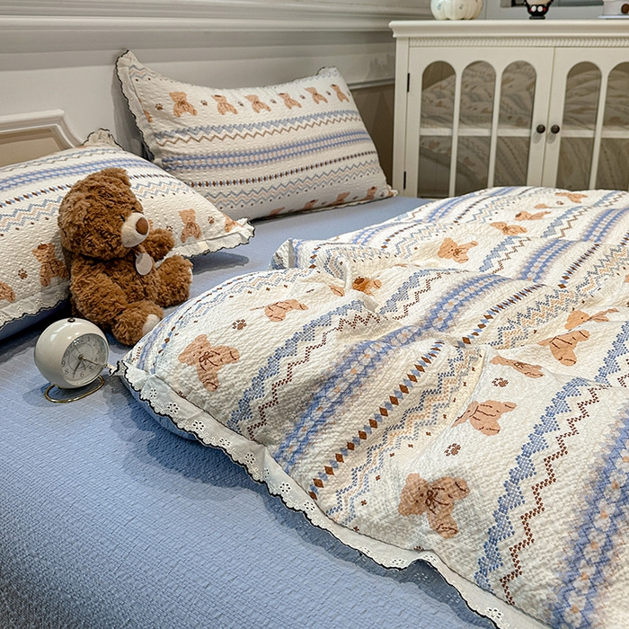 91家纺网 家纺一手货源 找家纺 仟网汇 2026新款法式花边泡芙纱四件套 笨笨熊