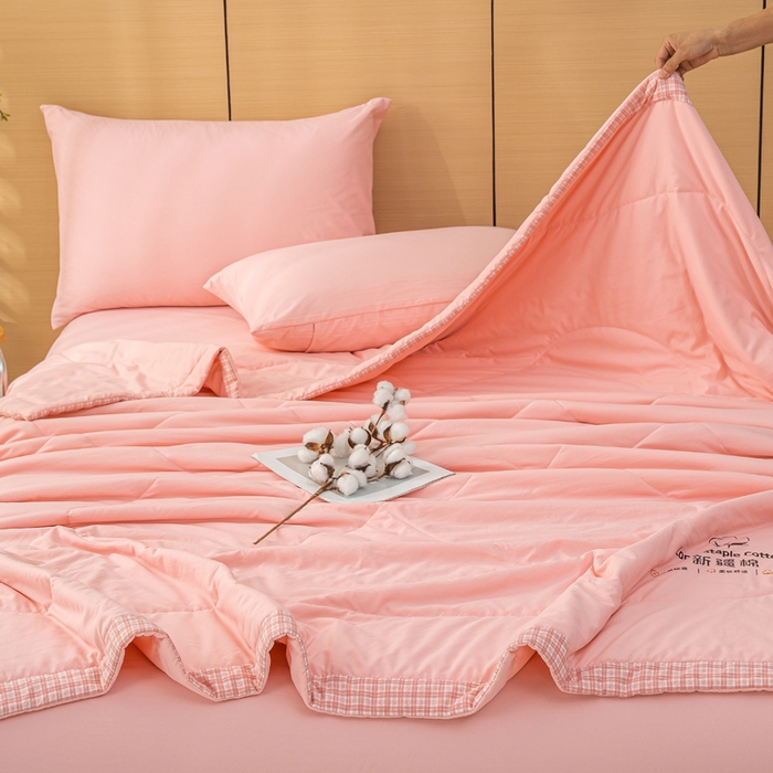 91家纺网 家纺一手货源 找家纺 云玲时尚 2026新款水洗棉100%新疆棉花纯色夏被夏凉被空调被 樱花粉