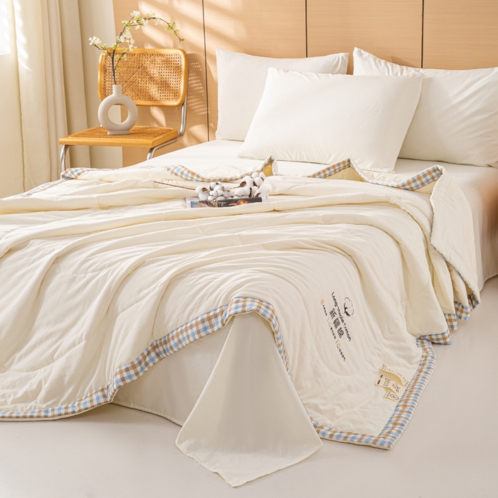 91家纺网 家纺一手货源 找家纺 云玲时尚 2026新款水洗棉100%新疆棉花纯色夏被夏凉被空调被 月光白