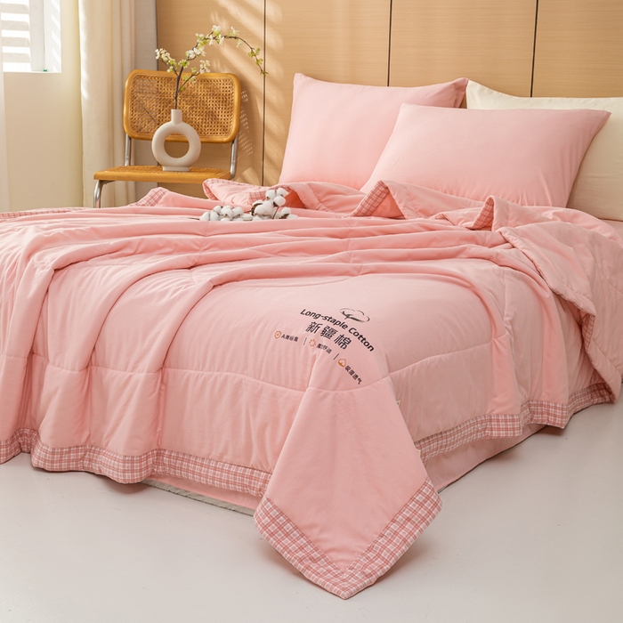 91家纺网 家纺一手货源 找家纺 云玲时尚 2026新款水洗棉100%新疆棉花纯色夏被夏凉被空调被 樱花粉