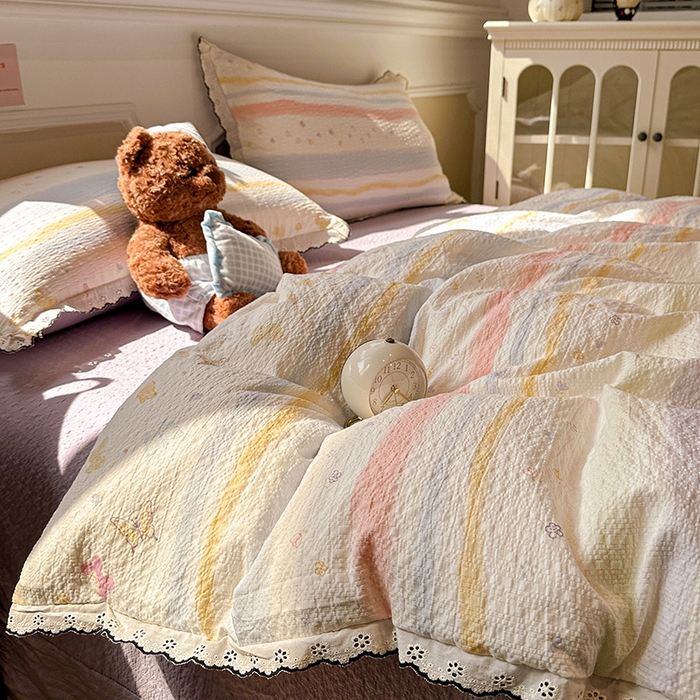 91家纺网 家纺一手货源 找家纺 仟网汇 2026新款法式花边泡芙纱四件套 彩蝶