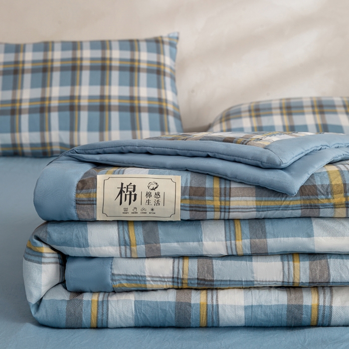 91家纺网 家纺一手货源 找家纺 云玲时尚 2026新款无印风新疆棉花格子夏被夏凉被空调被 冰岛蓝